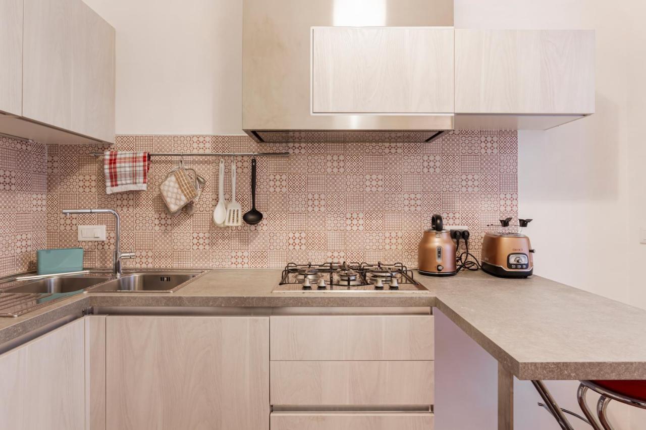 Restayled Chic Apartement- Via Ozieri Milano Exteriör bild